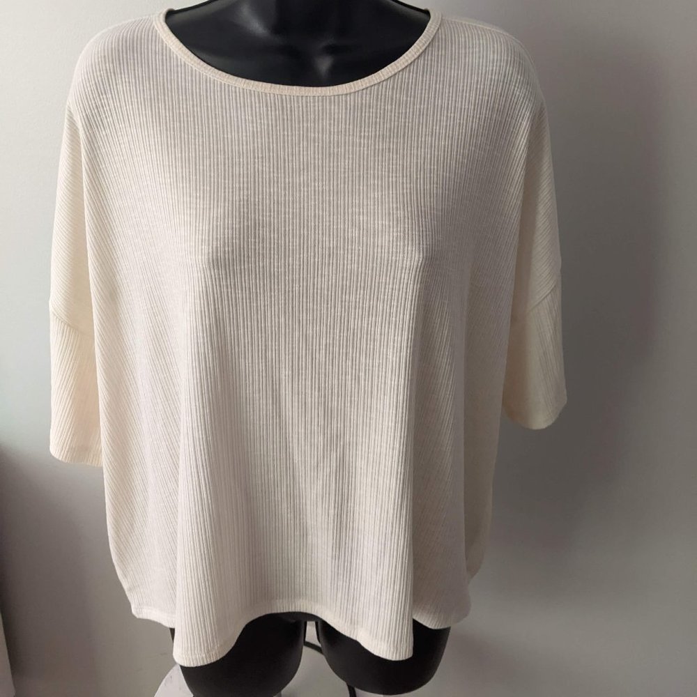 OLD NAVY Relaxed Luxe Tee Top